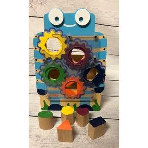 P’kolino Geared Shape Sorter Wooden Toy